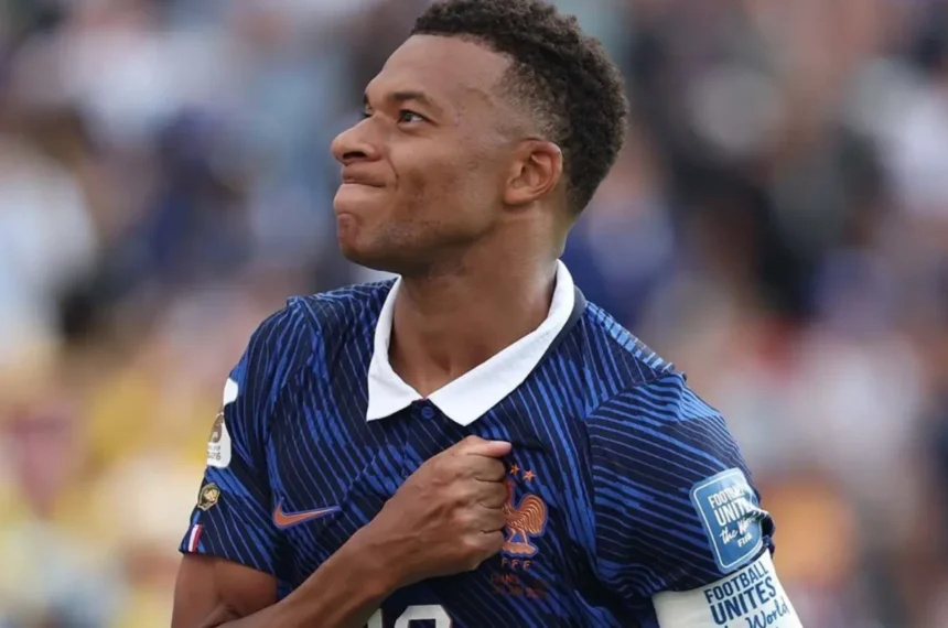 Kylian Mbappé - França