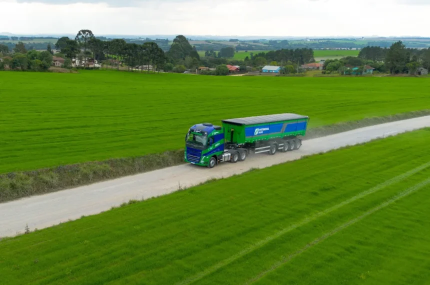 Volvo FH B100 Flex do Grupo Potencial