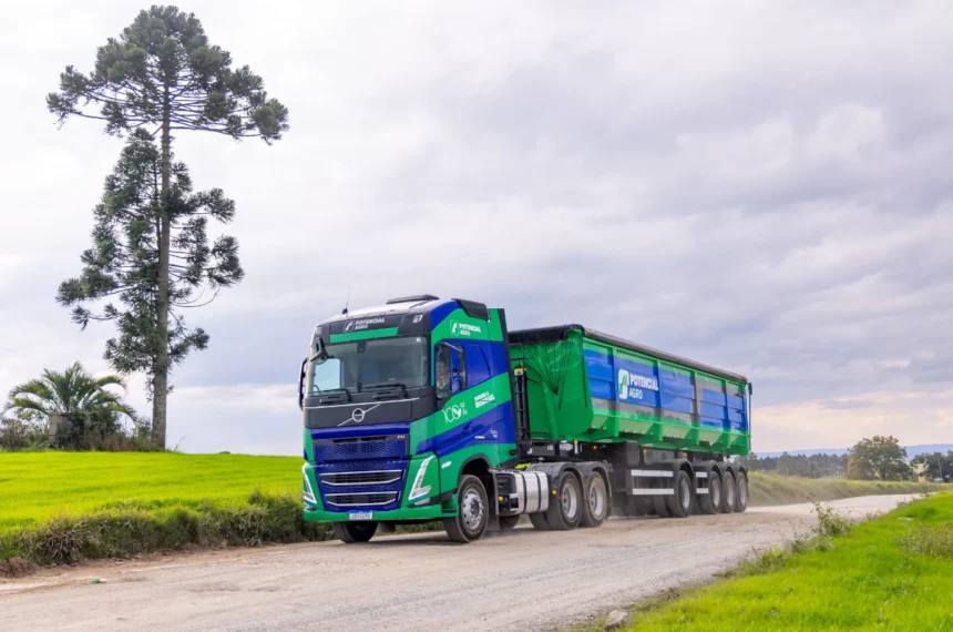 Volvo FH B100 Flex do Grupo Potencial