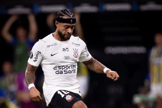 Diniz exalta Memphis decisivo: &#8220;Ele tem brilho&#8221;