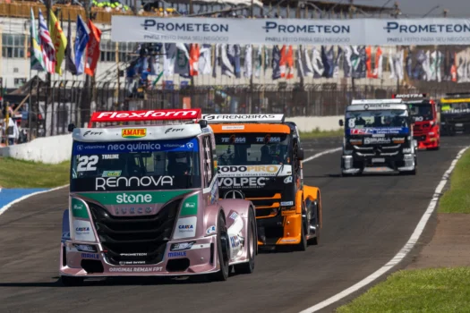 Nascar Brasil: Gama sobe ao pódio, enquanto Bruna e Tata pontuam