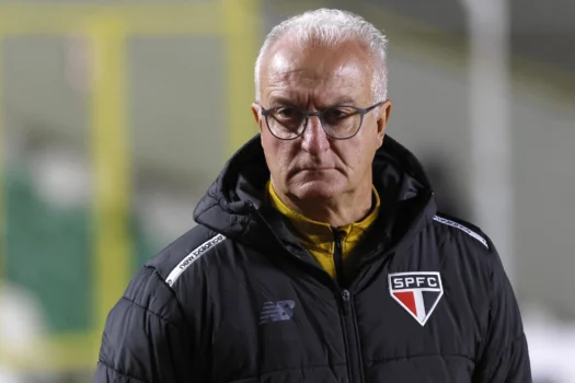 Dorival Júnior valoriza empate na altitude e pede apoio da torcida no Morumbi