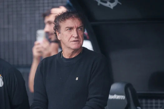 Cuca valoriza vitória fora e projeta remontada contra o Palmeiras: &#8220;Tudo pode acontecer&#8221;