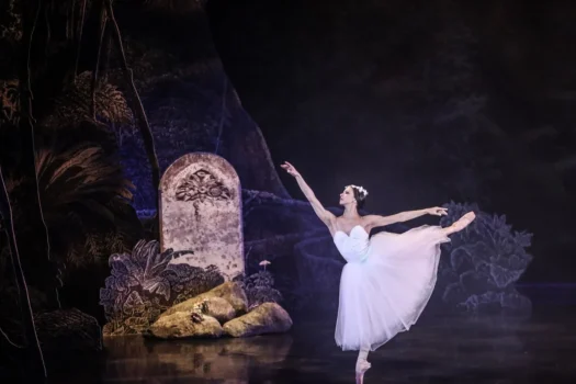 SPCD leva balé romântico ao Theatro São Pedro