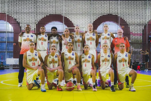 Girafinhas leva bronze no CBI Sub-15 e vai à final nacional