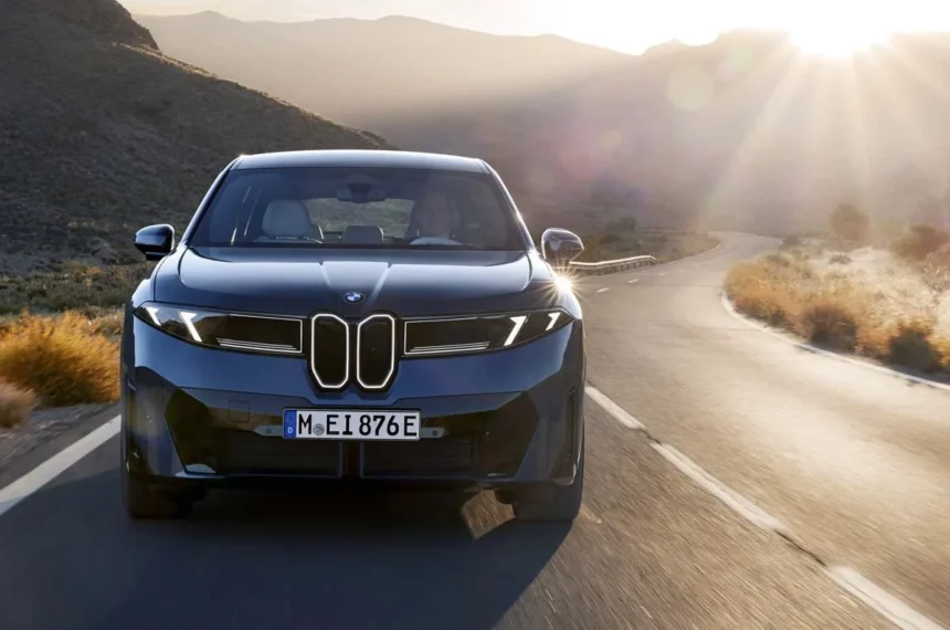 BMW - iX3