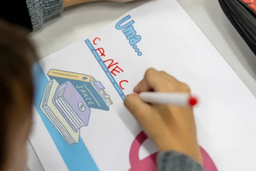 Rede estadual bate recorde no Ensino Fundamental no Saeb
