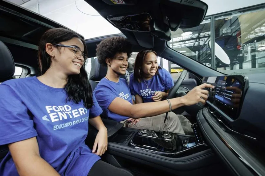 Ford <Enter> Auto