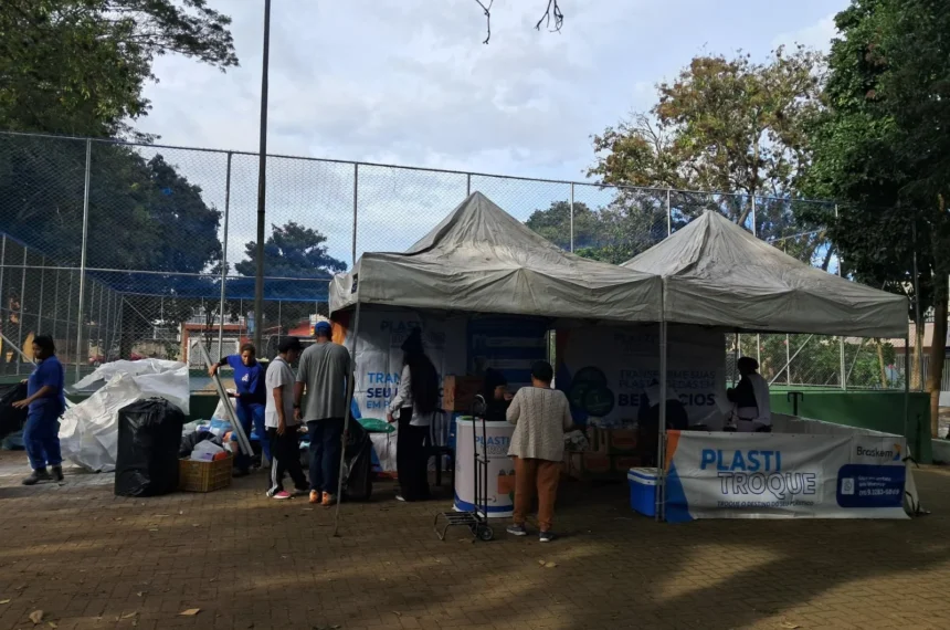 Plastitroque transforma plástico em comida no Grande ABC