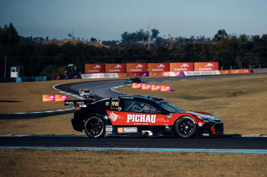 Stock Light - Enzo Bedani, vice-líder tem a missão de não deixar o campeonato acabar em Brasília