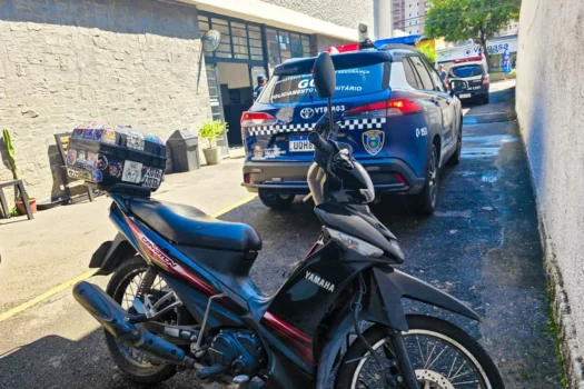 GCM de São Caetano prende homem por pilotar moto clonada