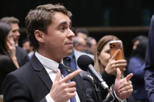 Justiça determina retirada de conteúdo sobre Nikolas Ferreira 