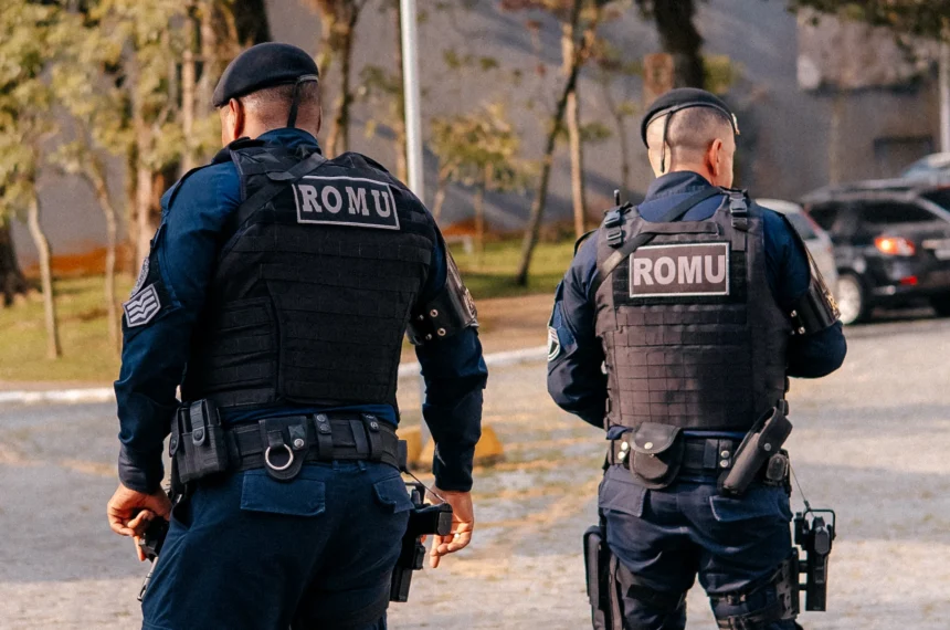 Descumprir medida protetiva leva homem à prisão no ABC