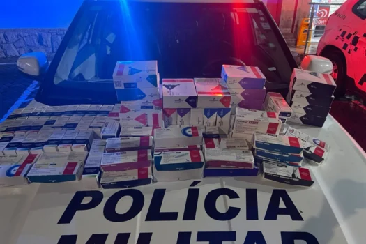 Polícia frustra assalto a farmácia e recupera R$ 122 mil