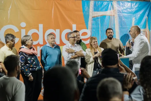 Praça Carlos Drummond de Andrade, em SBC, será reformada