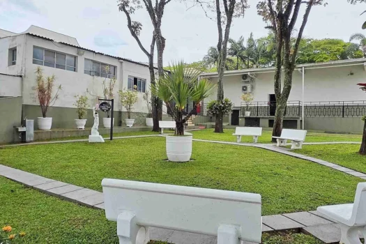 Clube de Mogi inaugura praça com nome de Cleide Pieri