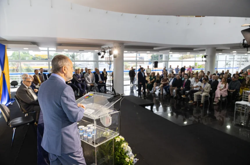 São Caetano homenageia líderes autonomistas com medalha