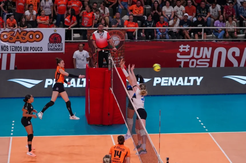 Osasco vence Pinheiros e vai à final do Paulista de Vôlei