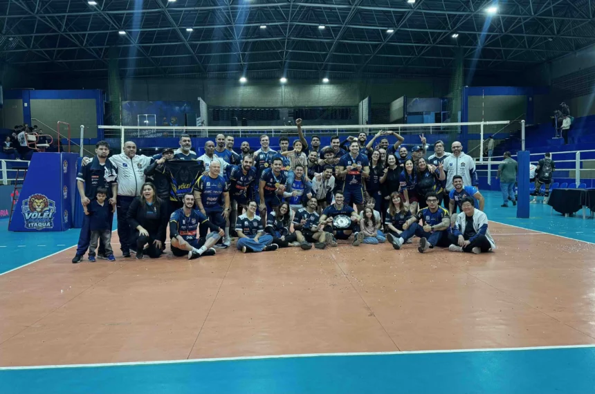 Vôlei Mania Itaquá é campeão invicto da Superliga C masculina