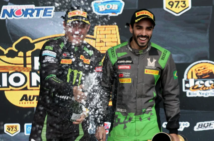 Rodrigo Varela é campeão invicto de rali de velocidade