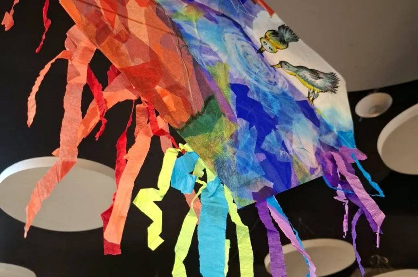 Exposição Brincarte resgata memórias com brinquedos antigos