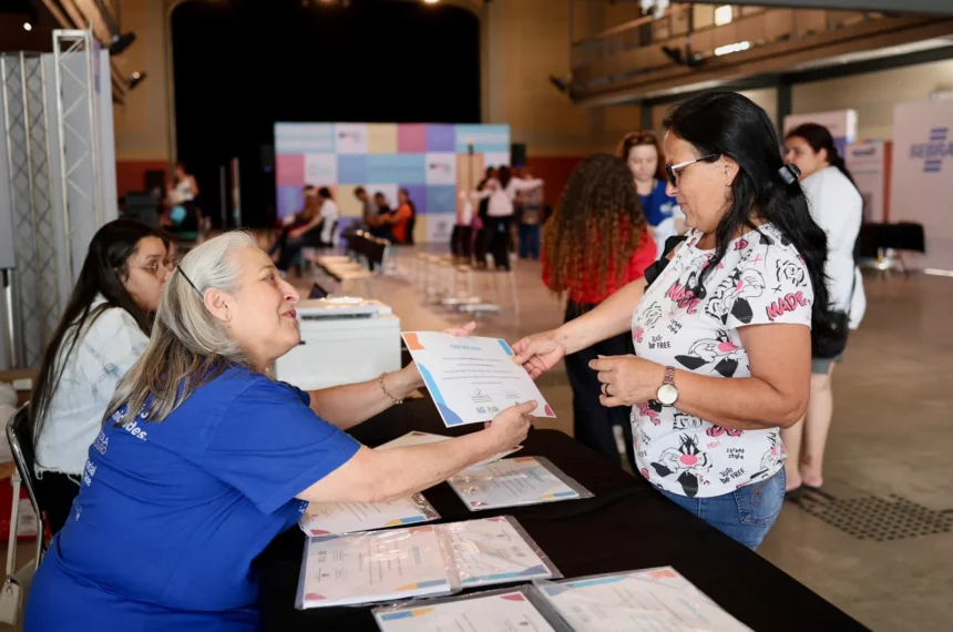 Fundo Social de Santo André certifica 105 alunos em feira