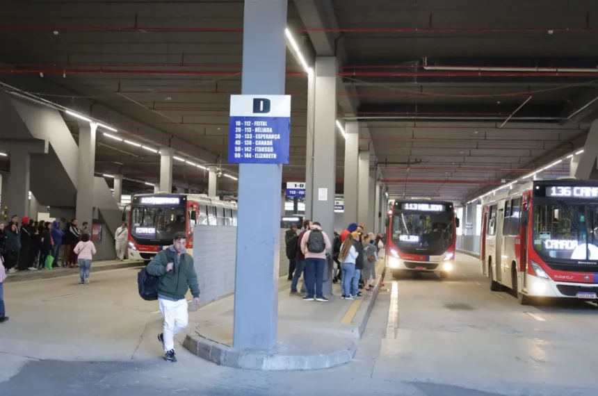 Mauá terá ônibus integrados para cemitérios no feriado