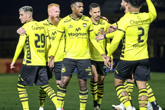 De virada, São Bernardo vence CRB pela Série B do Brasileirão