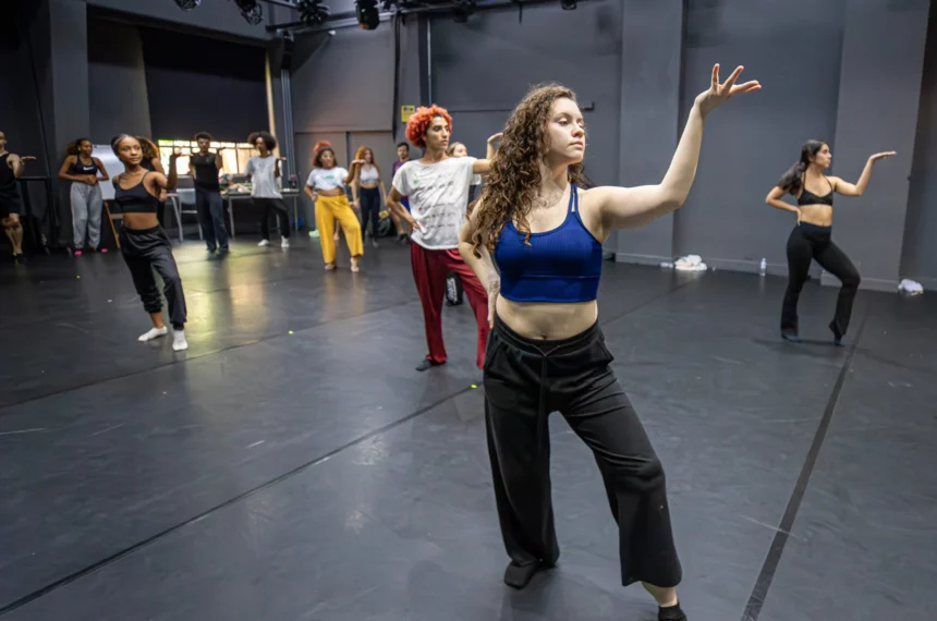 Oficinas gratuitas de dança na São Paulo Escola
