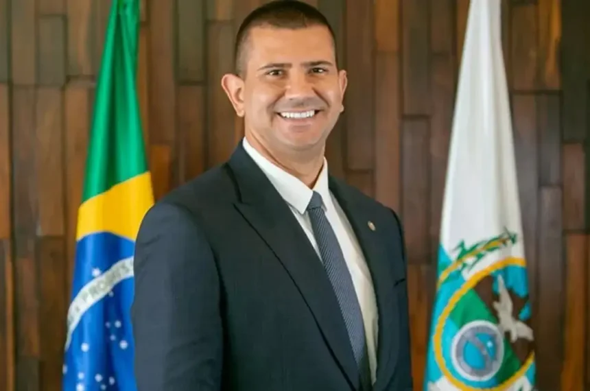 Douglas Ruas é confirmado governador do Rio