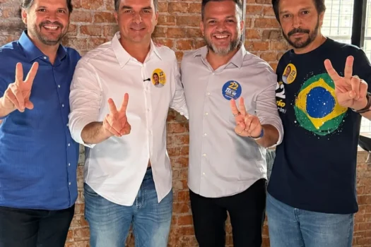 Eduardo Boigues confirma mobilização por Flávio Bolsonaro