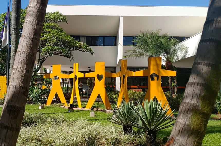 Ensino médio Técnico do Sesc Santo André - (Roberto Almeida)