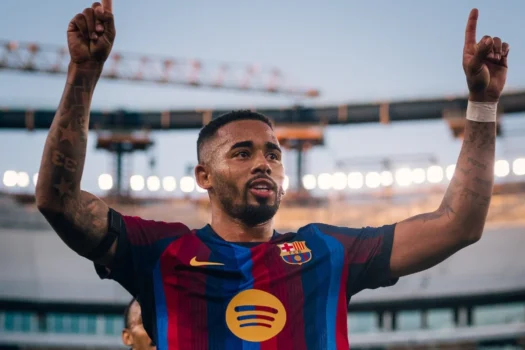 Gabriel Jesus marca na estreia e Barcelona vence o Getafe 