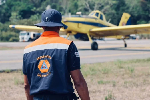 SP envia 11 mil litros de retardante para incêndios no Amazonas
