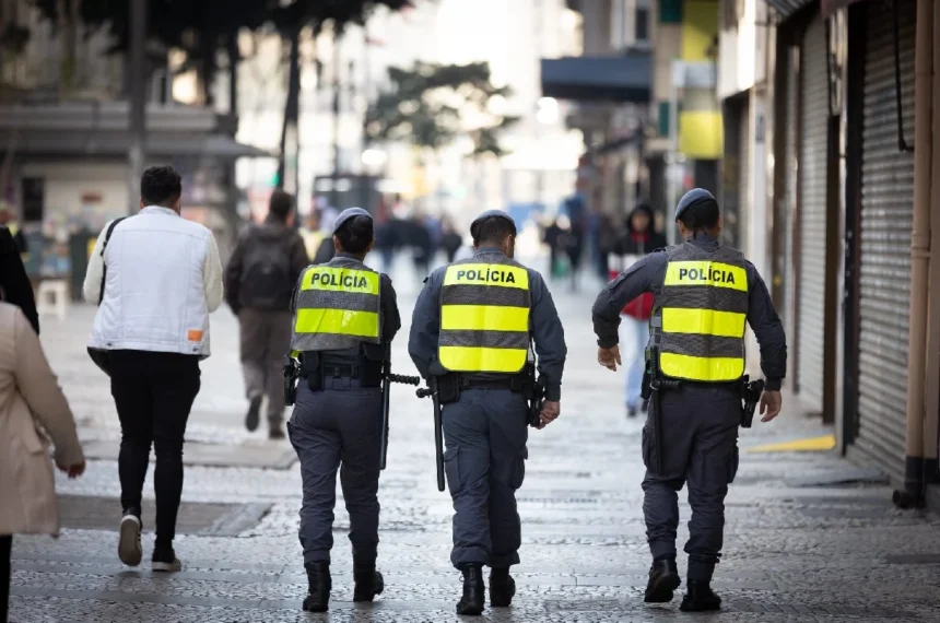 Roubos no estado de SP caem 22% 