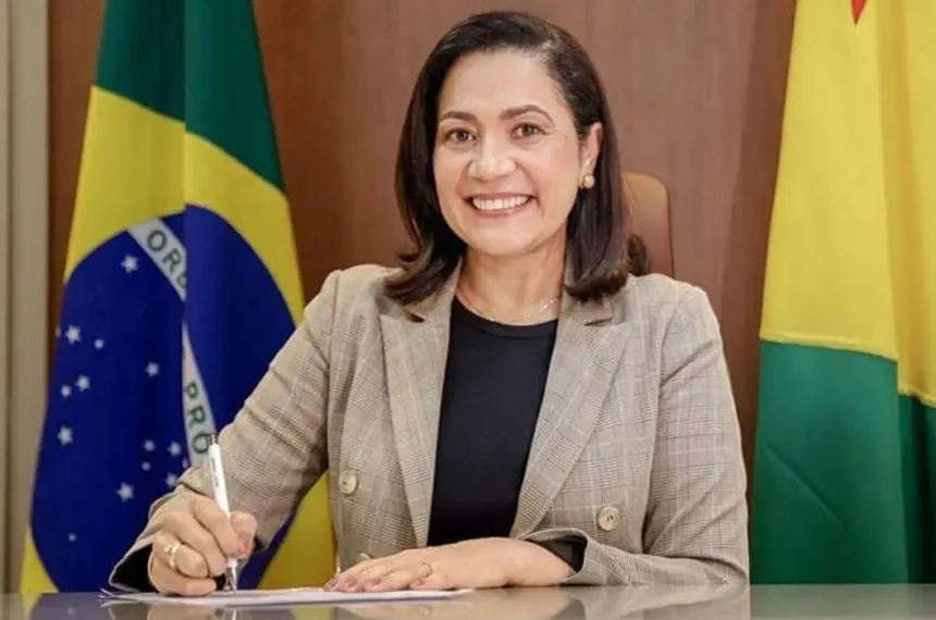 Mailza Assis reeleita vence disputa no governo do Acre